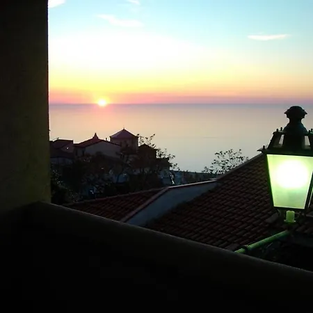 Nebrodi Holiday House Holiday home *