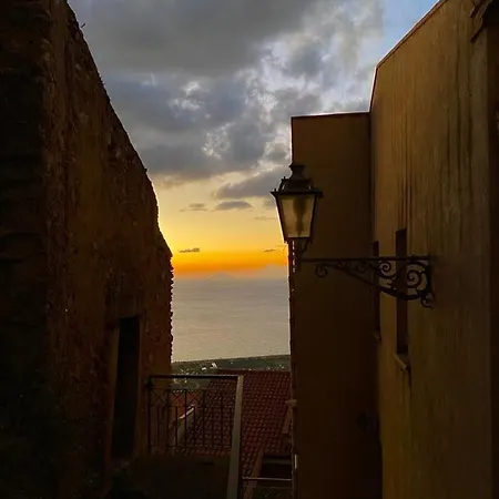 Nebrodi Holiday House Holiday home San Marco d'Alunzio